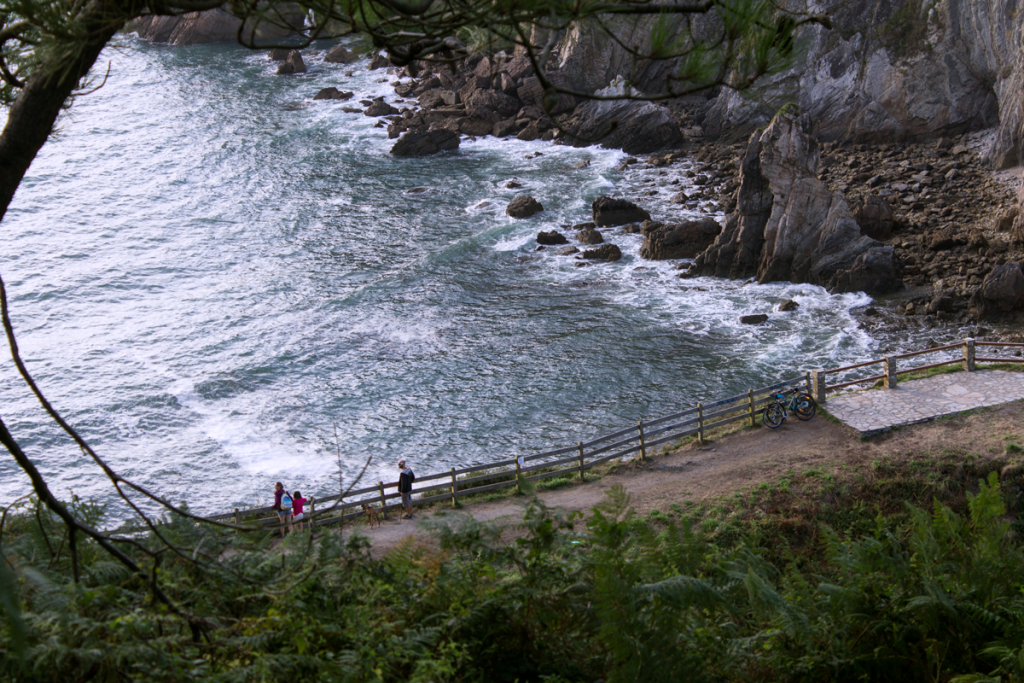 Playa del Silencio | Nancy Fernandes
